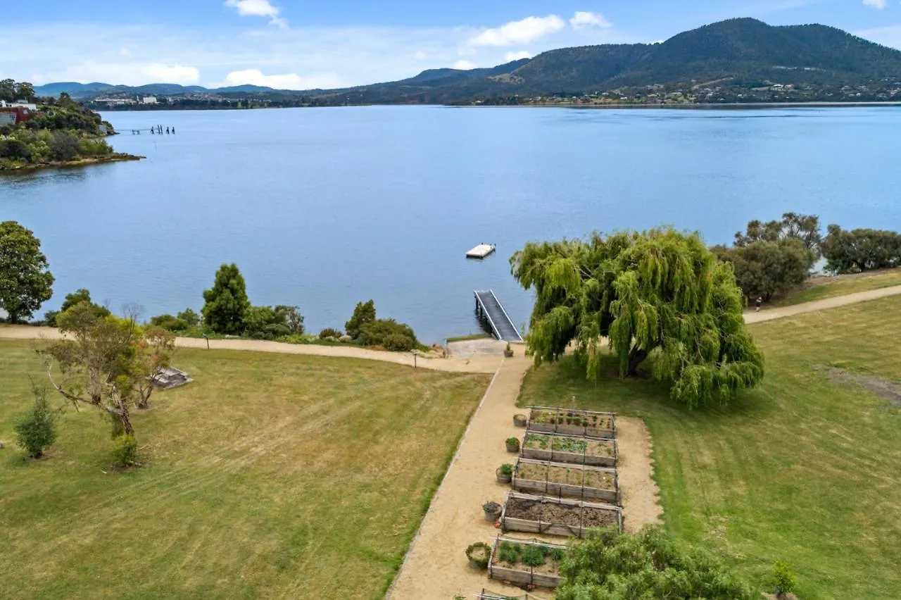 Riverfront Motel & Villas Hobart